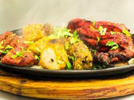 T-8 TANDOORI MIXED GRILL